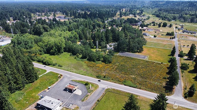 5th image of 26527 Mountain Hwy E