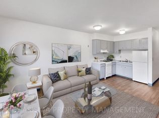 503 E Poplar Dr #104A, Canton, SD 57013