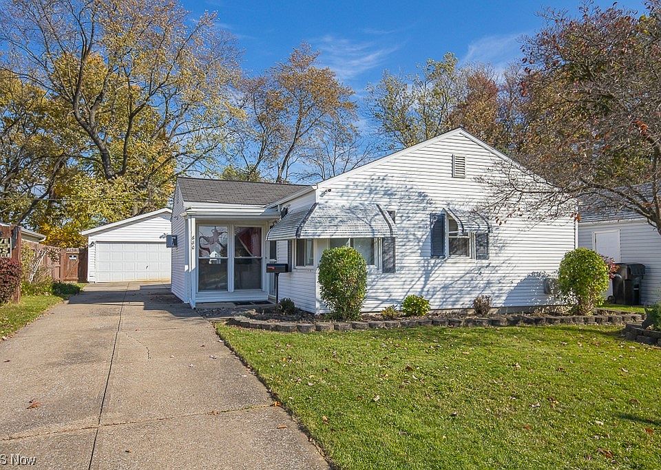 1st image of 680 Bell Ave