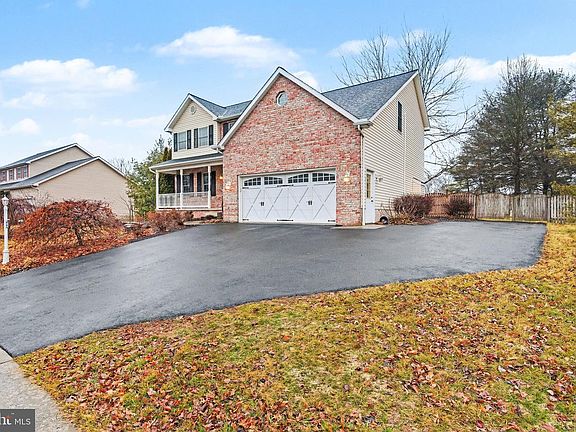 3rd image of 20 Bugle Call Path