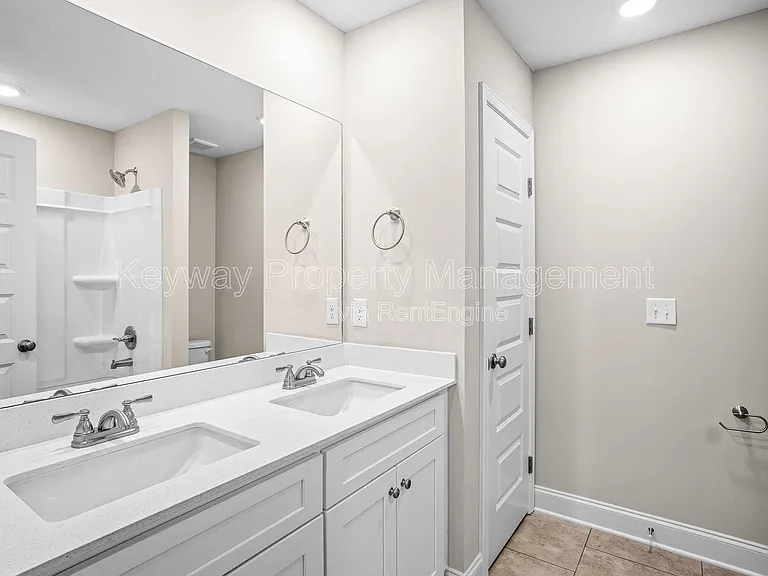 3109 Venetian Dr — Photo 18