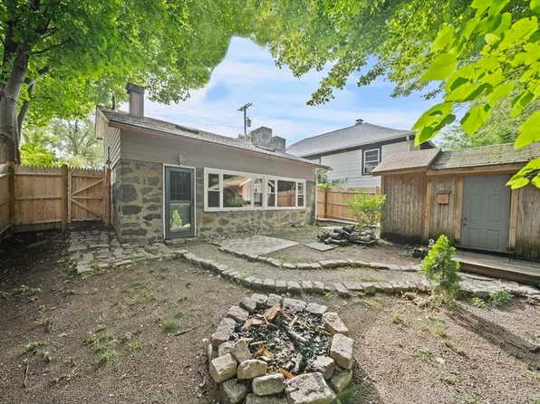 28 Birchbrow Ave, Weymouth, MA 02191