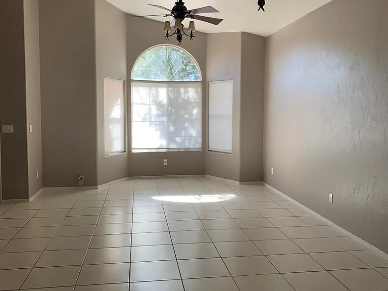 2954 W Corte Olivia — Photo 5