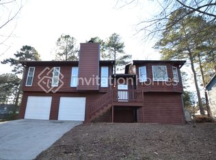 2653 Laurel View Dr, Snellville, GA