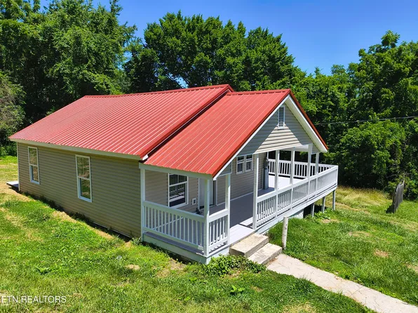 6915 Wood Rd, Corryton, TN 37721