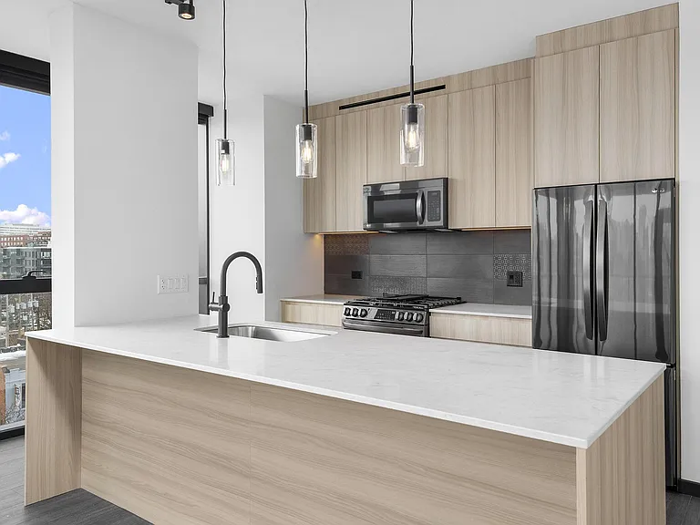 Parq Fulton — Photo 39