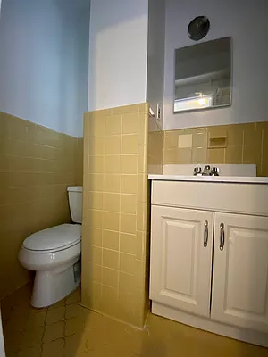 Rented by Dynamik Realty | media 11