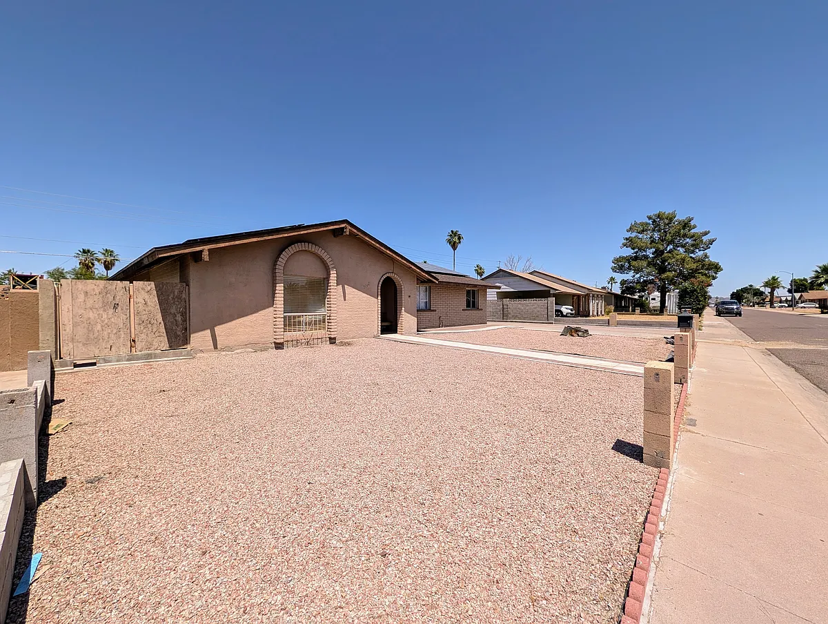 Building Photo - 3848 W North Ln