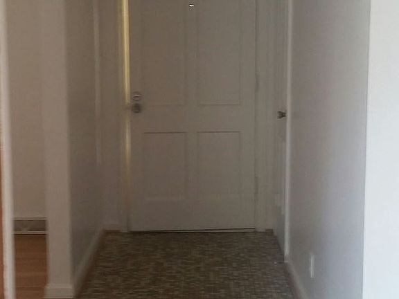 3rd image of 4203 Forest Plaza Dr