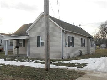 2nd image of 308 W Dryden St
