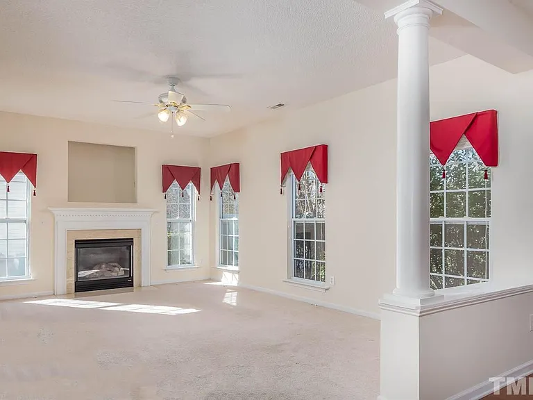 268 Joshua Glen Ln — Photo 13