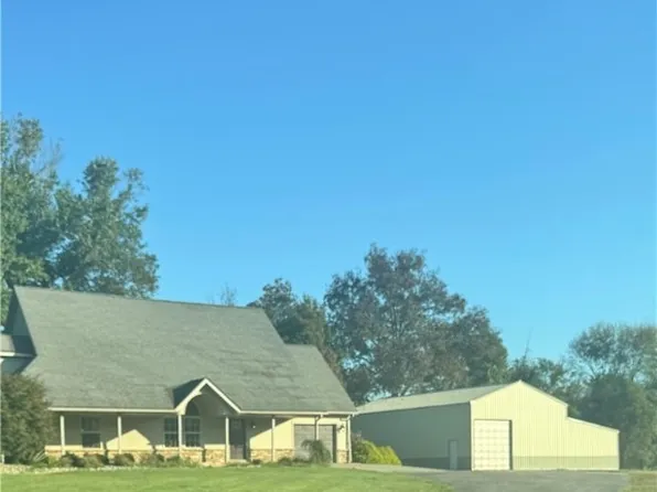 4304 Murphy Road, Henryville, IN 47143