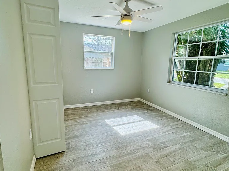 3983 Coleridge Pl — Photo 21