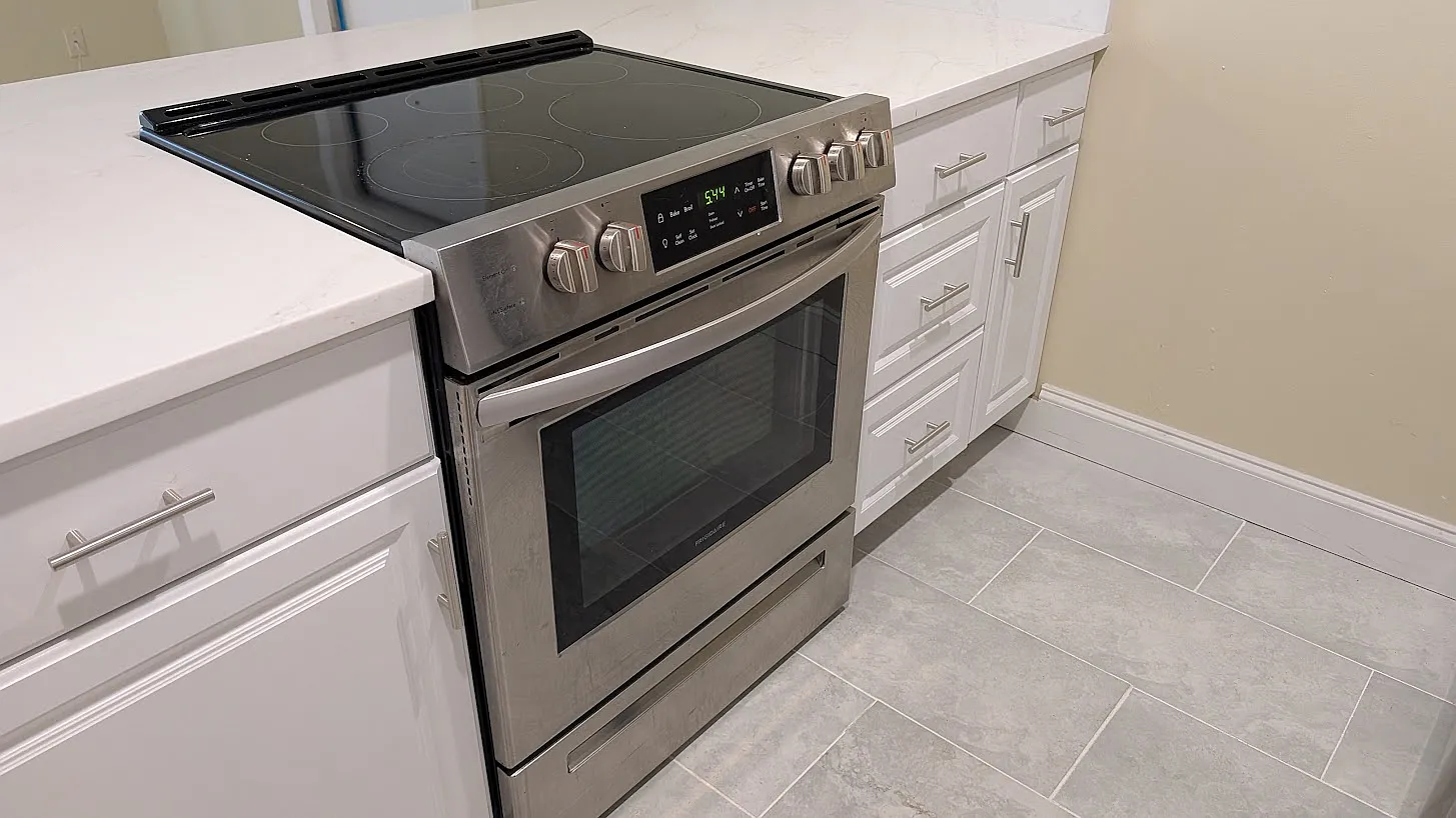 1 bed, 700 sqft, $1,785 — Photo 3