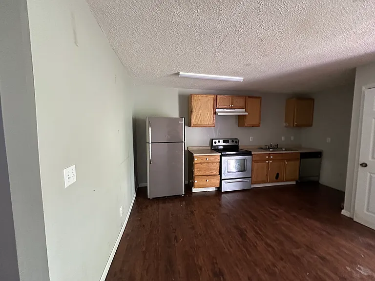 1500 Keeble St #C — Photo 3