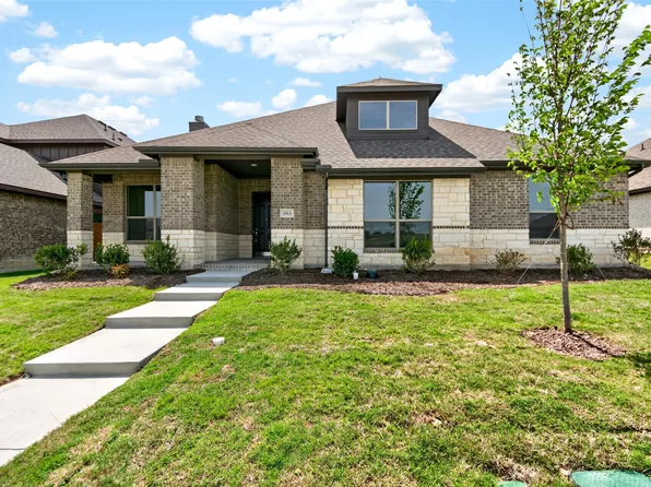 1513 Pegasus Dr, Lancaster, TX 75134