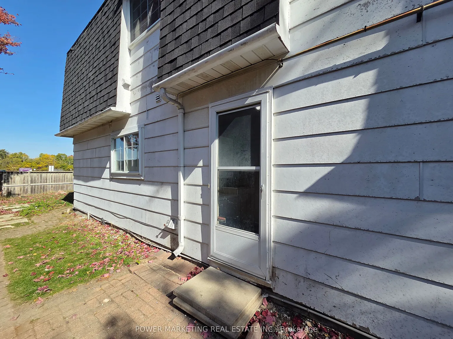 2 bed, $1,900 — Photo 2
