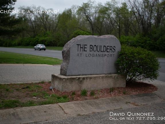 2nd image of 717 S Boulder Dr