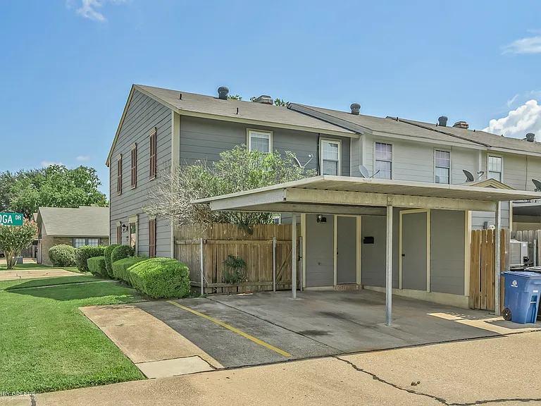 10101 Saratoga Dr — Photo 25