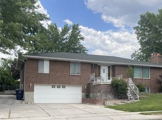1391 E Buttercup Dr, Sandy, UT 84092