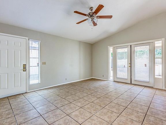4th image of 3711 W Villa Theresa Dr