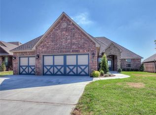 8008 Crestone Dr, Yukon, OK 73099