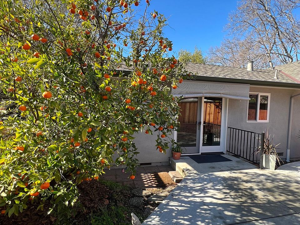 1st image of 320B Kohner Ct
