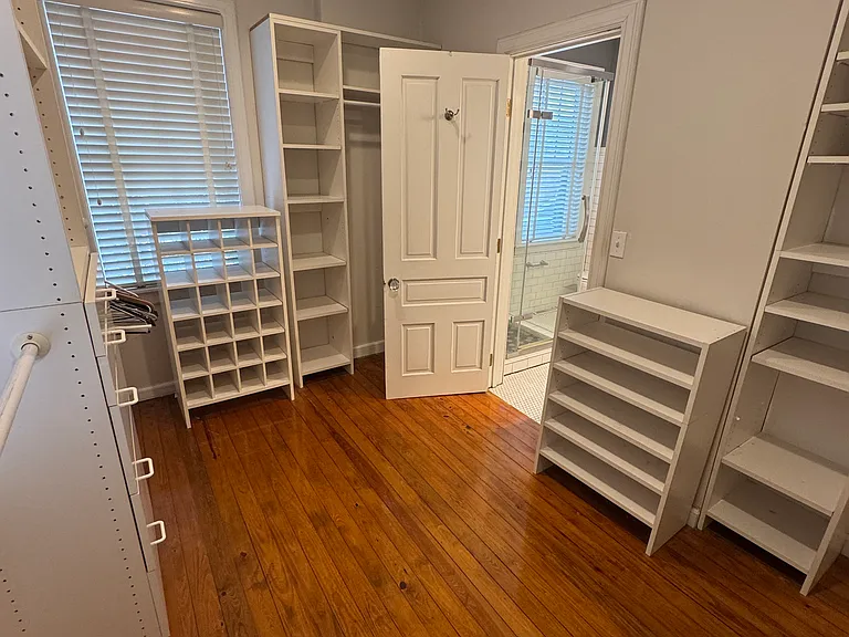 127 Jones St — Photo 17