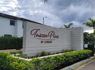 195 SW 185th Way, Hollywood, FL 33029