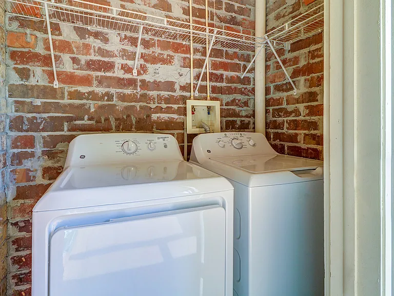 In Unit Washer and Dryer
