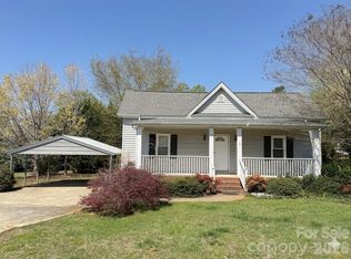 240 Nixon Rd, Belmont, NC