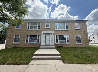 2740 N 61st St, Milwaukee, WI