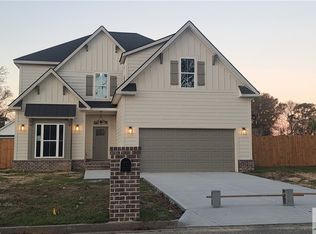 28 King St, Savannah, GA 31408