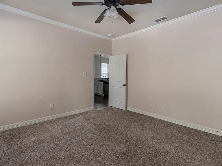 3009 Santa Elena Dr — Photo 9