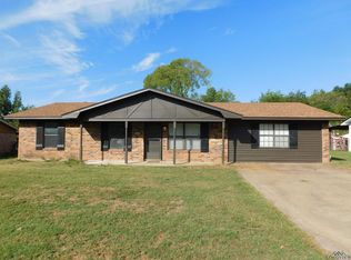 803 N Gary St, Gladewater, TX 75647