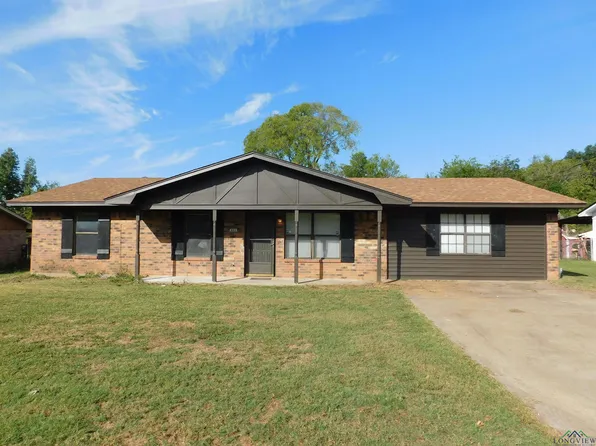 803 N Gary St, Gladewater, TX 75647