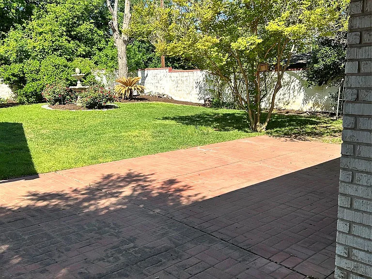 5704 Lands End — Photo 21