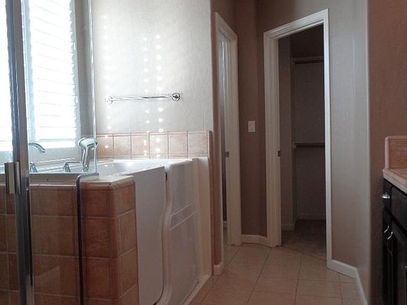 4th image of 1737 W Dali Way
