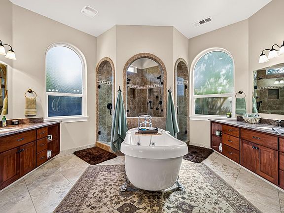 4th image of 3930 Aruba Ct