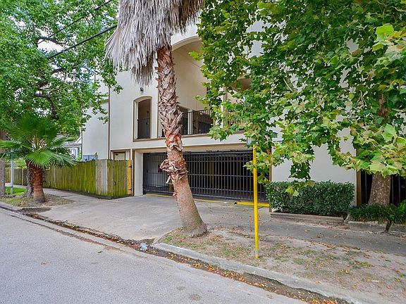 Beautiful Treed Lined Streets with beautiful homes all around! 1342 Rutland Lofts offers a great space in the best location!