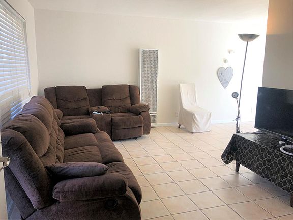3rd image of 3636 Sawtooth Ct