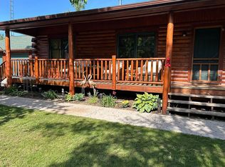 8376 Eli Ct, Cheboygan, MI 49721