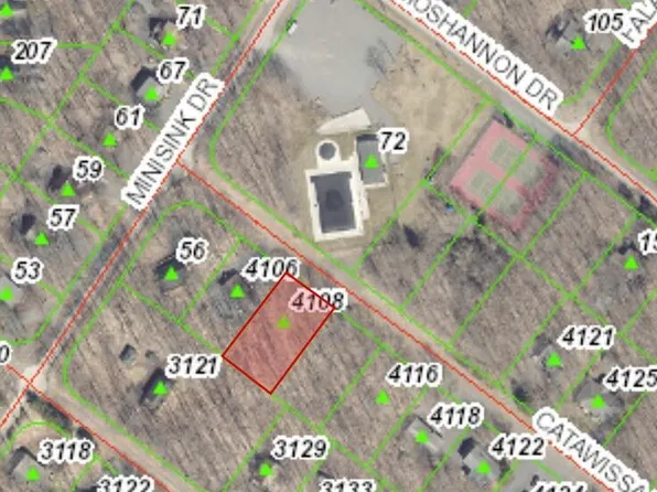 4108 Catawissa Dr, Pocono Lake, PA 18347