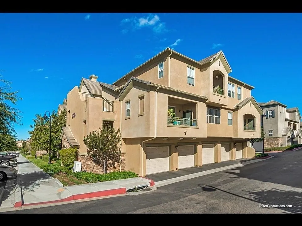 1338 Nicolette Ave #1036
