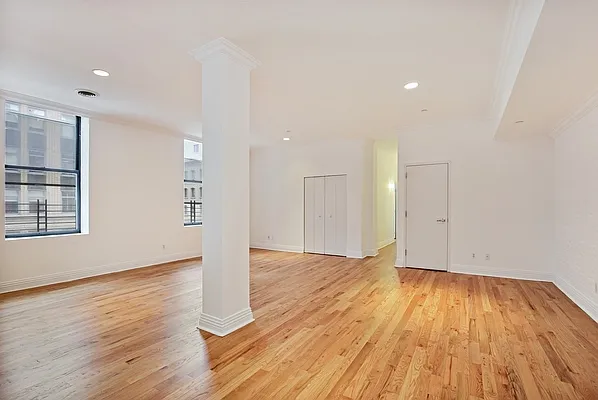 Rented by Corcoran | media 21