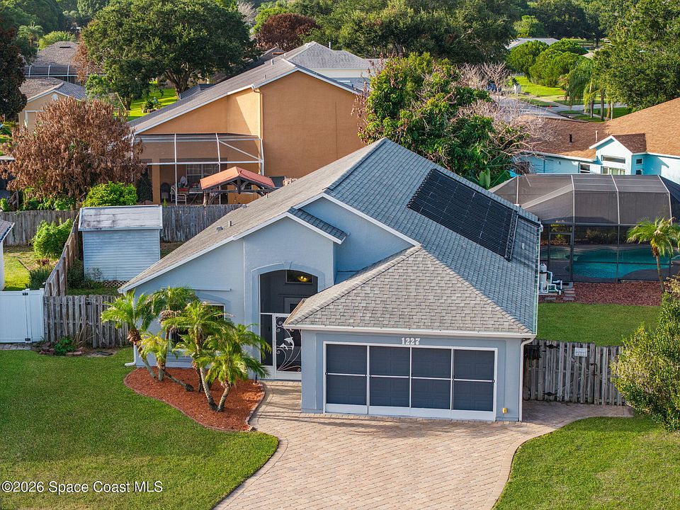 1st image of 1227 Creek Side Cir