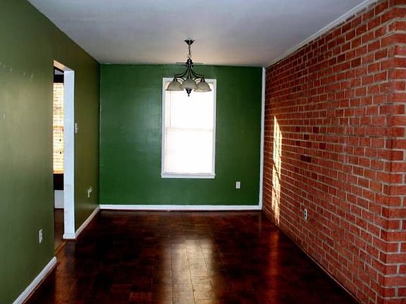 3rd image of 784 Quince Orchard Blvd APT 102