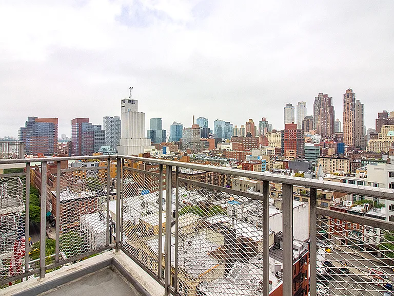 350 W 51st St #16F — Photo 3