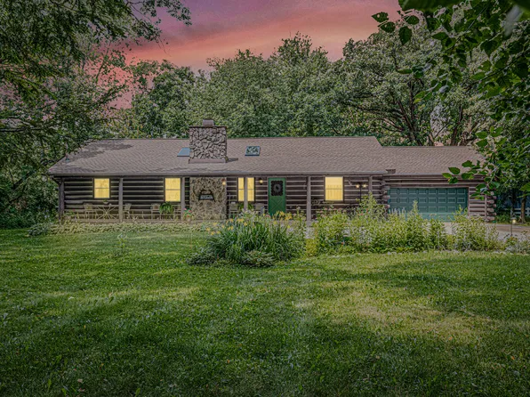 12N216 Berner Dr, Elgin, IL 60120