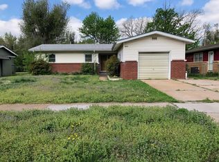 2219 S Vine St, Wichita, KS 67213